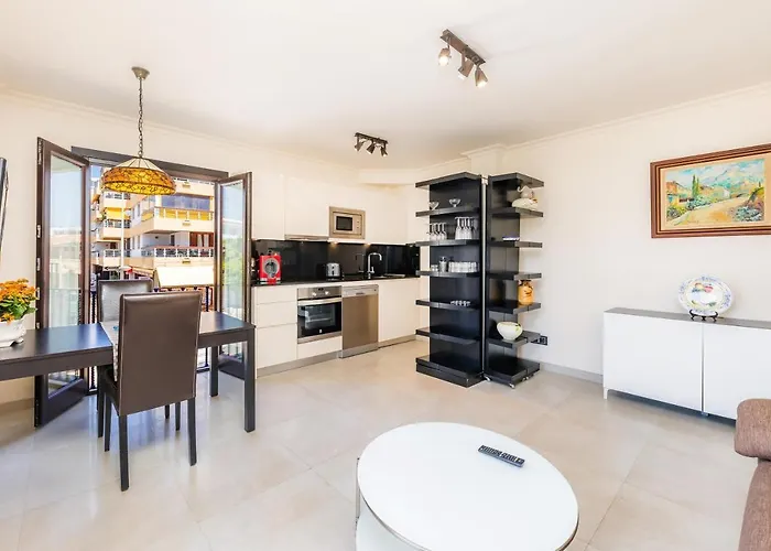 Brillant קאלה ראטג'אדה